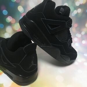 Air Jordan 4 Black Cat
